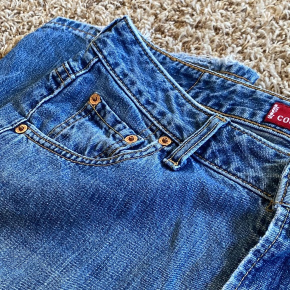 Levi’s Boot Cut Jeans - Picture 5 of 7